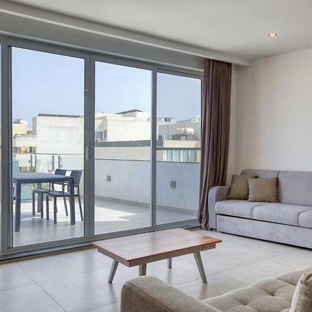 The Swieqi Poolside Suites Is-Swieqi Extérieur photo