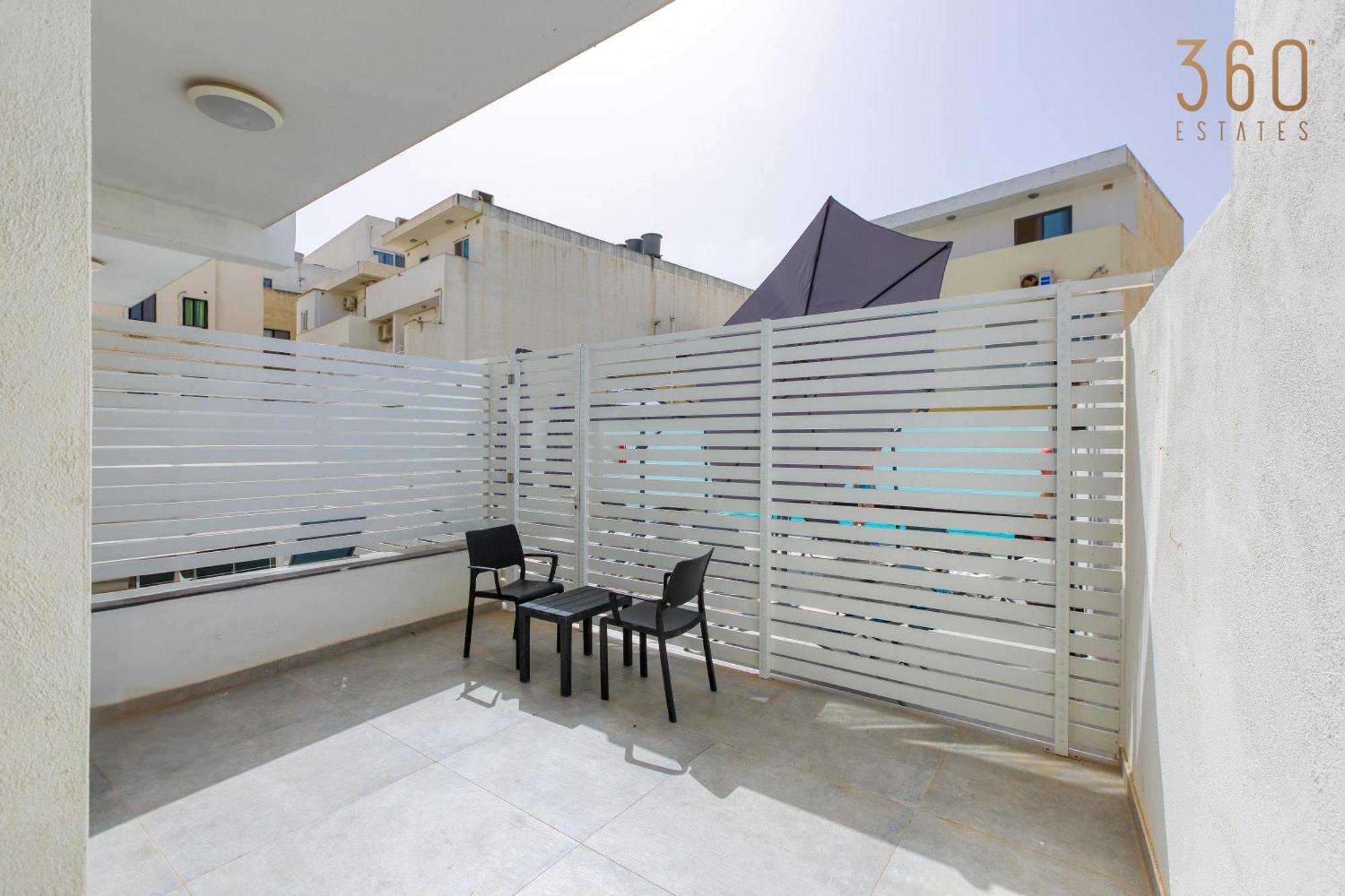 The Swieqi Poolside Suites Is-Swieqi Extérieur photo